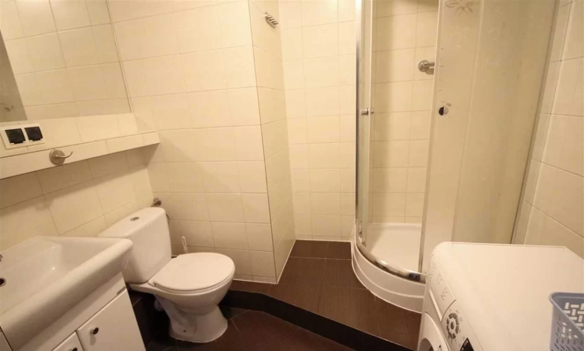 Wynajmę mieszkanie 150 m od Rynku Wrocław