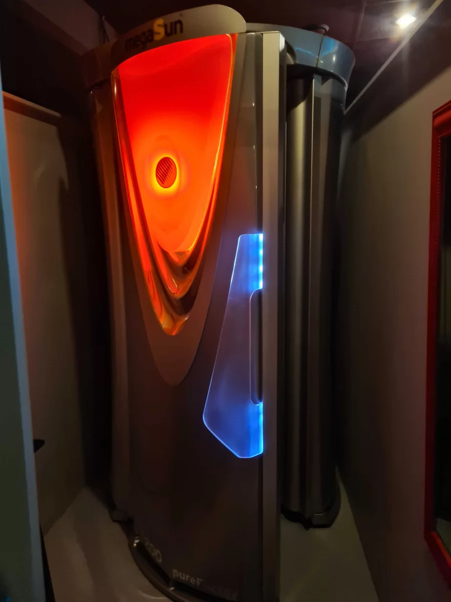 Okazjonalnie Sprzedam dobrze funkcjonujacy i rentowny biznes-Solarium
