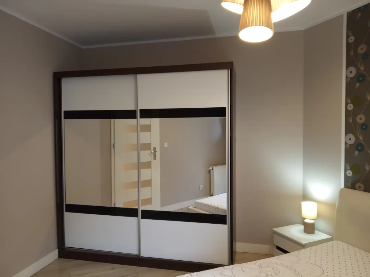 Bezpośrednio 2 pokoje 38 m2, Sokołowska, metro, garaż