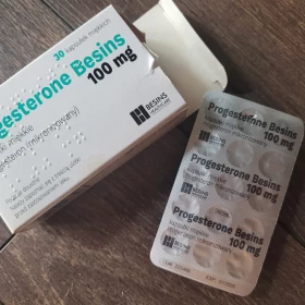 Sprzedam Progesterone Besins 100mg 1/2 op. 15 kaps