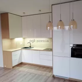  Meble na wymiar profesjonalnie Krótkie terminy 