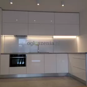  Meble na wymiar profesjonalnie Krótkie terminy 
