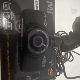 Profesjonalna kamerka samochodowa Mio MiVue 792 WiFi PRO