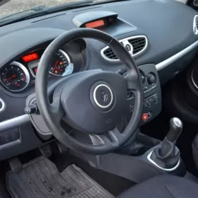 Renault Clio Bezwypadkowy zadbany klima sprowadzony bez wkładu finansowego
