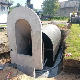 Gotowe piwnice betonowe ziemianka Piwniczki ogrodowe gotowe cena 