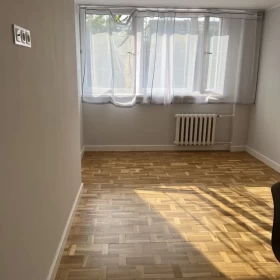 Sprzedam 2 pokoje Warszawa Bielany 37 m2