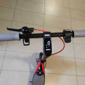 OKAZJA Hulajnoga elektryczna Segway Ninebot D38D + gratisy