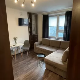 Wynajmę kawalerkę ul. Limanowskiego 2
