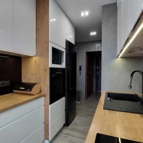 Mieszkanie M3, przytulne dwa pokoje z wnęką, balkon