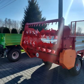 Rozrzutnik Obornika 4T Jednoosiowy
