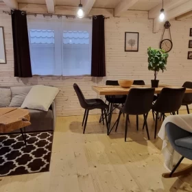 Domek Karkonosze Sosnówka, 7 os. GORĄCA BALIA, Wolne Święta!