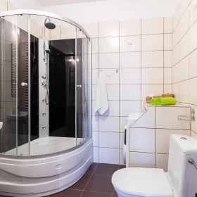 Wynajmę Komfortowy pokój z tarasem, Janickiego, Tauron, apartamentowiec