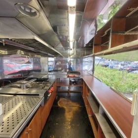 Sprzedam gotowy biznes mobilny punkt gastronomiczny Piaseczno
