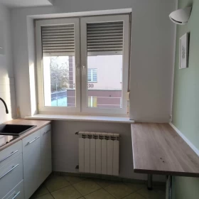 Sprzedam Apartament noclegi Mikołów dom kawalerka mieszkanie pokoje kwatera