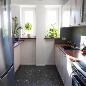 Sprzedam 3 pokojowe mieszkanie 61m2 Warszawa miejsce postojowe, Praga-Południe