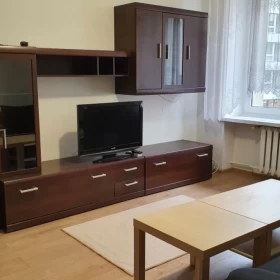 Mieszkanie 2 pokoje na wynajem Gdynia centrum I piętro