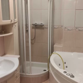 Wynajmę mieszkanie Bemowo 3 pokoje 84m2 z garażem i ogródkiem