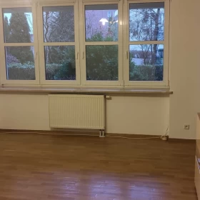 Wynajmę mieszkanie Bemowo 3 pokoje 84m2 z garażem i ogródkiem