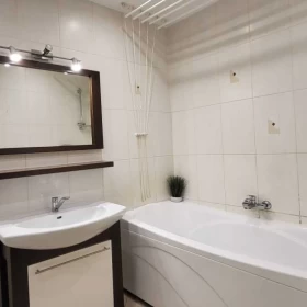Sprzedam Mieszkanie 3 pokoje Bemowo Narwik 61 m2, garaż
