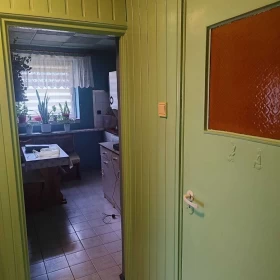 Sprzedam mieszkanie 37m2 II pietro Ostrów Wielkopolski