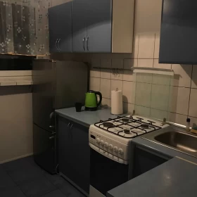 Sprzedam mieszkanie 44 m2 (2 pokoje) Piastowska, Radomsko