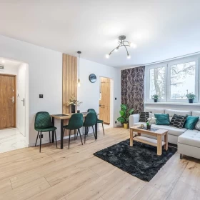 Sprzedam Piękne 3 pokoje, urządzone pod klucz, rozkład, balkon