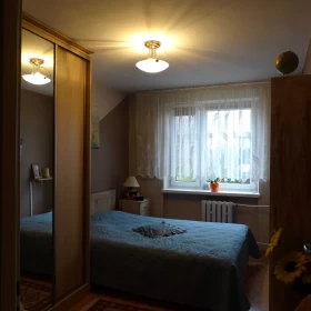 Sprzedam Mieszkanie 3 pokojowe Lipsko (dwa balkony, garaż)