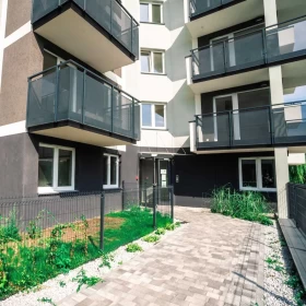 Sprzedam Mieszkanie Zabrze Centrum 2  balkony 1 piętro ul. Nad Kanałem