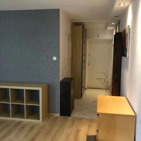 Sprzedam Atrakcyjna kawalerka Poznań-Grunwald
