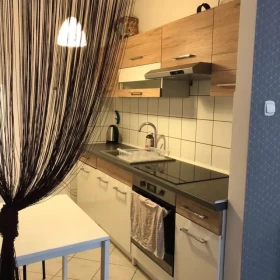 Sprzedam Atrakcyjna kawalerka Poznań-Grunwald
