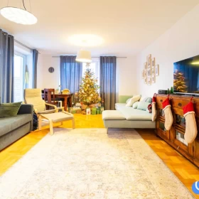 Wynajmę 96m, Balkon, 2 łazienki 3pok Kraków