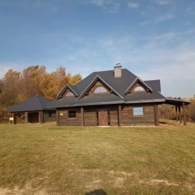 Sprzedam Dom Brzezówka z garażem drewnianym zewnętrznym