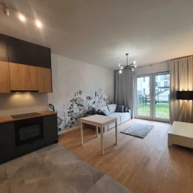 Wynajmę Mieszkanie 40m, 2 pokoje, duży ogródek, Kłobucka Warszawa