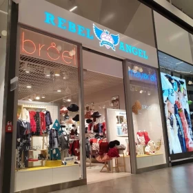 Sprzedam gotowy, działający sklep z odzieżą dziecięcą Premium Janki