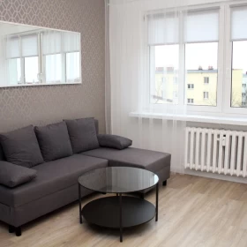 Wynajmę Dwupokojowe mieszkanie w Centrum Kędzierzyn-Koźle