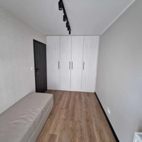 Wynajmę 3 pokoje nowe mieszkanie z miejscem postojowym Kraków