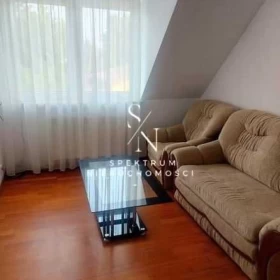 Sprzedam Dom Warszawa w Wawrze z 2 miejscami garażowymi