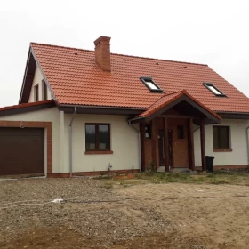 Sprzedam Dom w Dywitach o pow. 161,0 m2 z garażem Duża działka