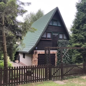 Sprzedam Klimatyczny domek letniskowy nad jeziorem w miejscowość Szteklin