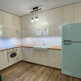 Wynajmę mieszkanie 60m2, 2 sypialnie, 2 łazienki, salon z aneksem Gocław, ul.Optyków