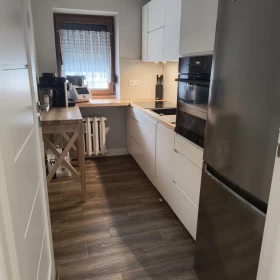 Sprzedam Mieszkanie Prudnik, 4 pokoje, centrum