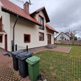 Dom do wynajęcia w zacisznym osiedlu, Wybudowanie Michałowo