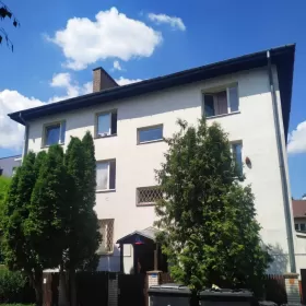Tani Nocleg Warszawa Pokoje dla pracowników miejsca w pokoju 650 zł/m