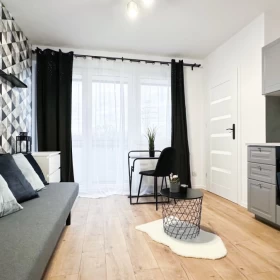 Wynajme Kawalerka z sypialnią Pierwszy Najem  26 m2 Szczepin Wrocław