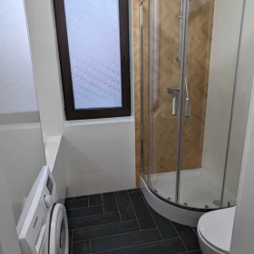 Wynajmę mieszkanie 80m2, salon, dwie sypialnie, ogród, użytkowe poddasze Jeżów Sudecki