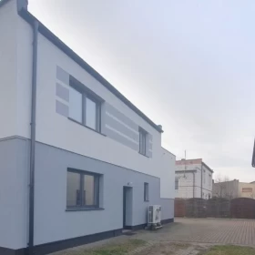 Sprzedam Dom wolnostojacy z potencjałem + Bud.gosp.+2 Garaże w Witkowie