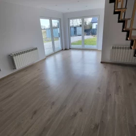 Sprzedam dom 45m2 w cenie mieszkania Poręba Wielka