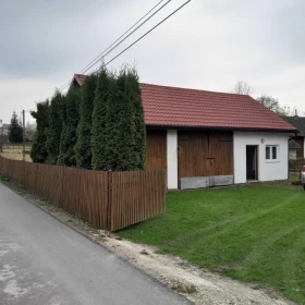 Sprzedam Dom drewniany, budynek gospodarczy, działka budowlana