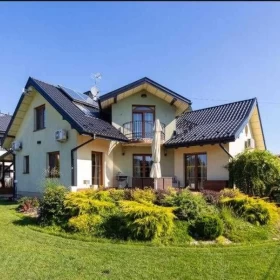 Sprzedam Dom parterowy 280 m² w Tarnowie Krzyżu
