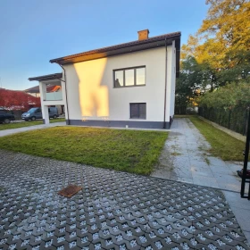 Sprzedam Dom jednorodzinny z Działką w spokojnej okolicy Białobrzegi